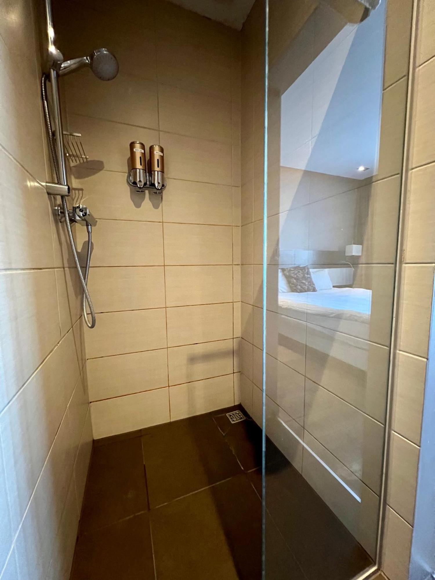 Skol L'Original Hotel Strassen Eksteriør billede